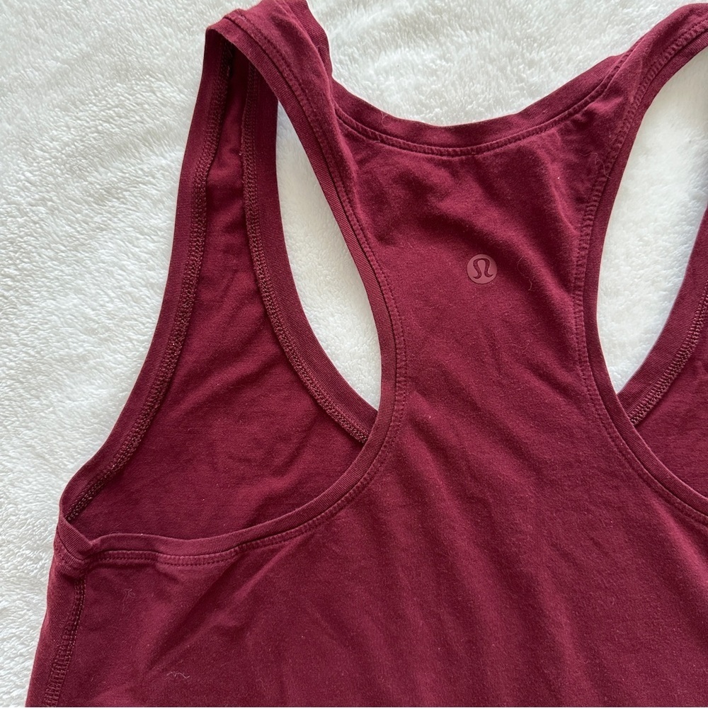 LULULEMON RACERBACK TANK WOMENS SIZE 6 IN  MAROON - Picture 10 of 13